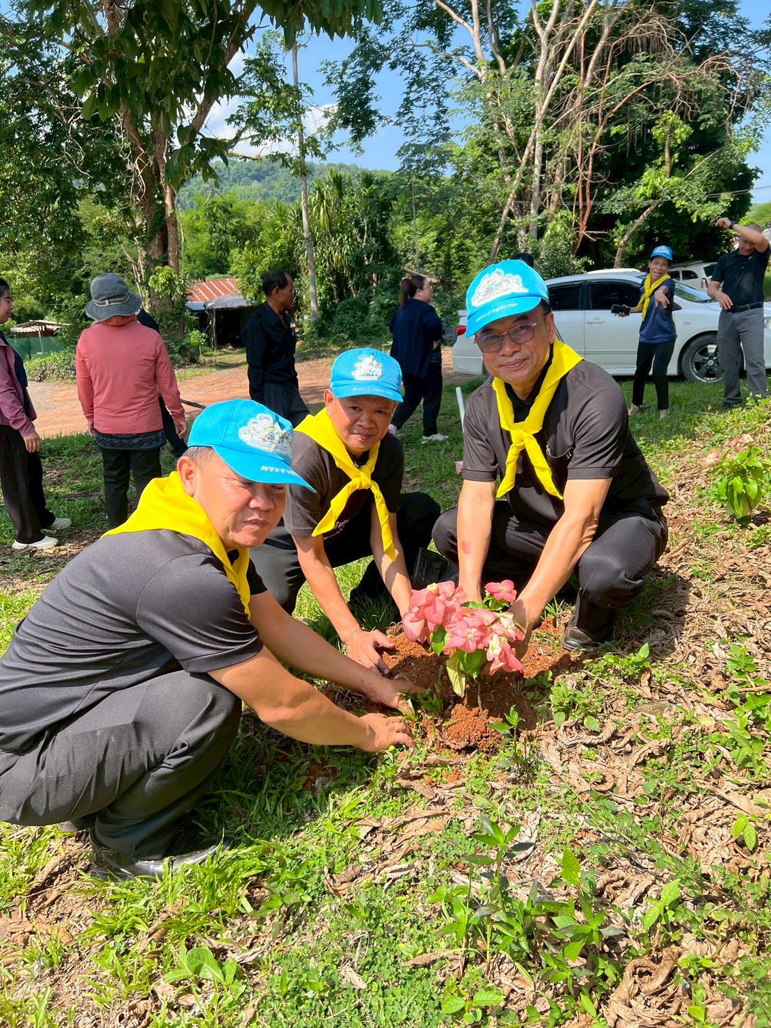 โครงการจิตอาสาปรับปรุงภูมิทัศน์และพัฒนาสิ่งแวดล้อม